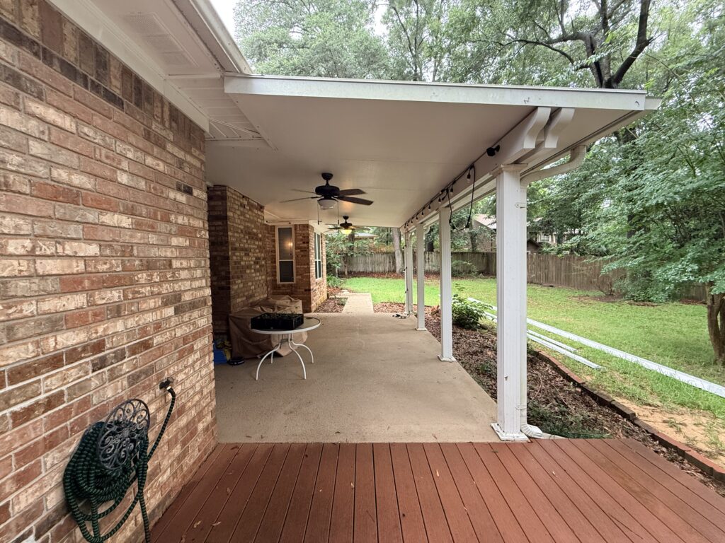 Screened Porch Installation in Pensacola — no seeums protection
