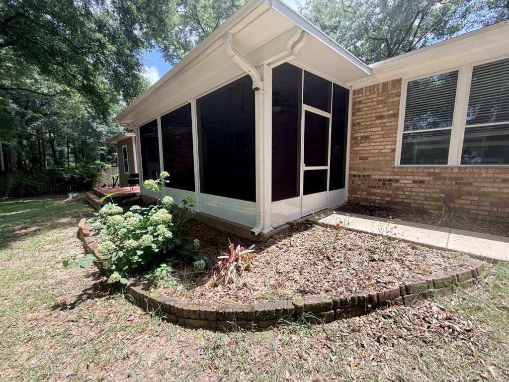 Screened Porch Installation in Pensacola — pensacola